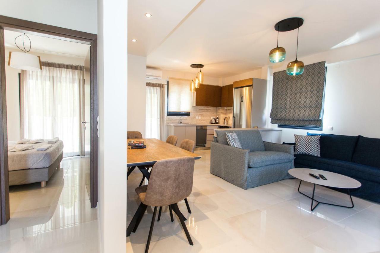 Moonline Maisonettes & Apartments Parga Exterior photo