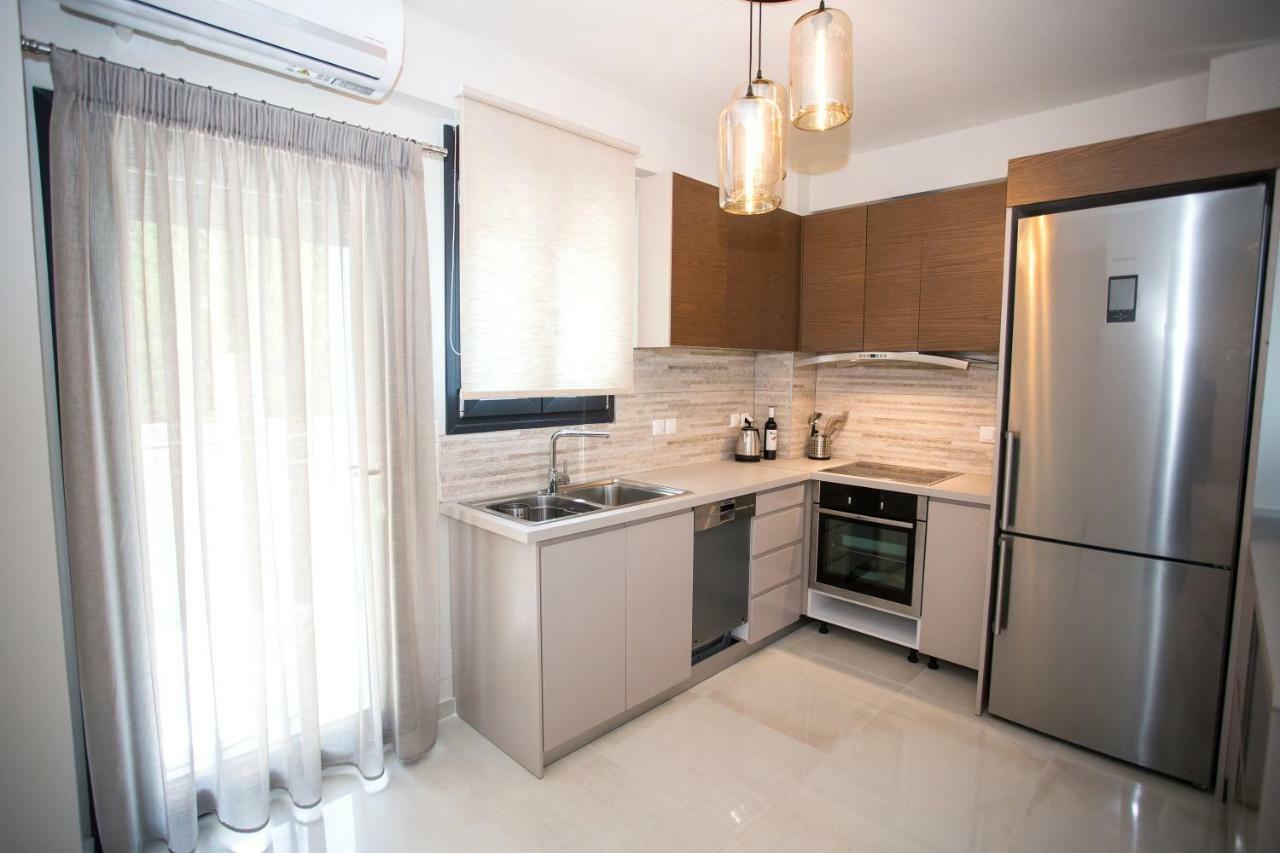 Moonline Maisonettes & Apartments Parga Exterior photo