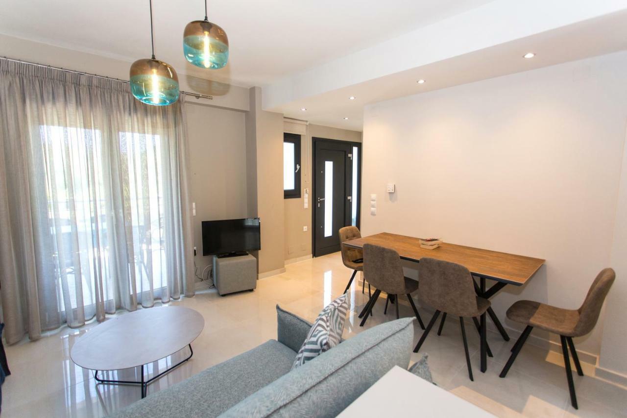 Moonline Maisonettes & Apartments Parga Exterior photo
