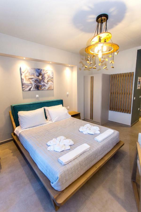 Moonline Maisonettes & Apartments Parga Exterior photo